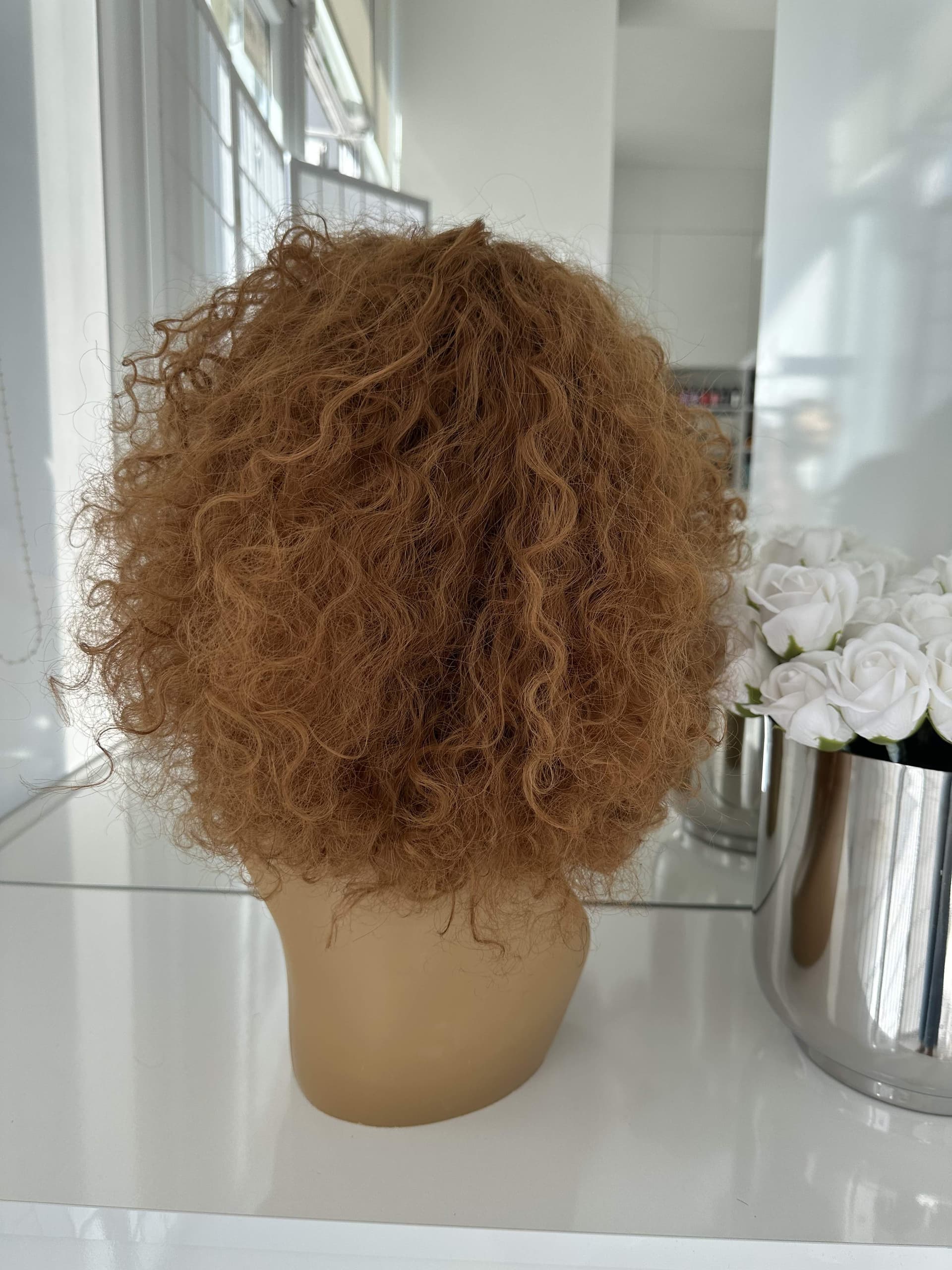 Peruca bobo Chic Curly Caramel