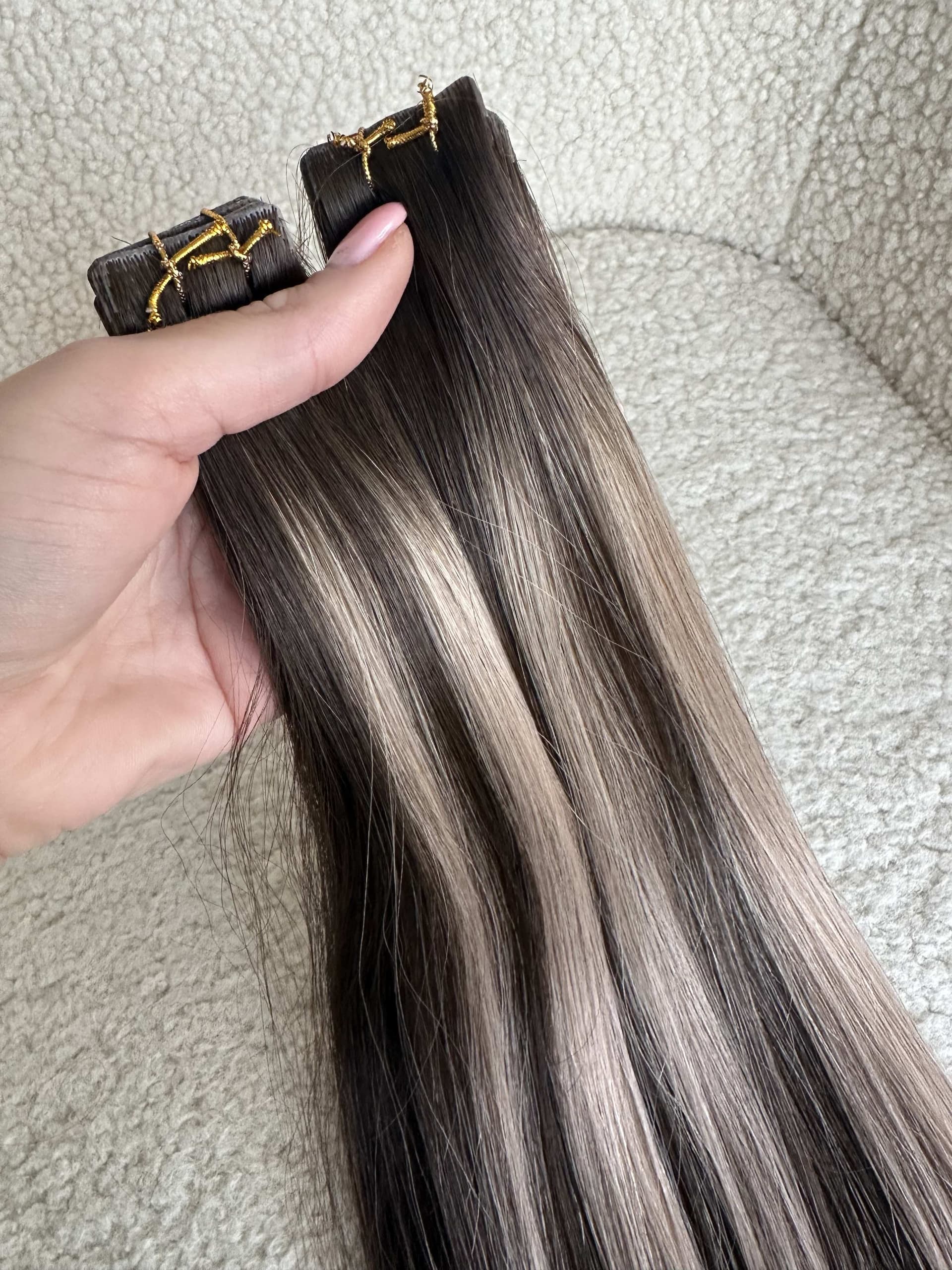Extensii Invisible Tape Balayage #2/19/2