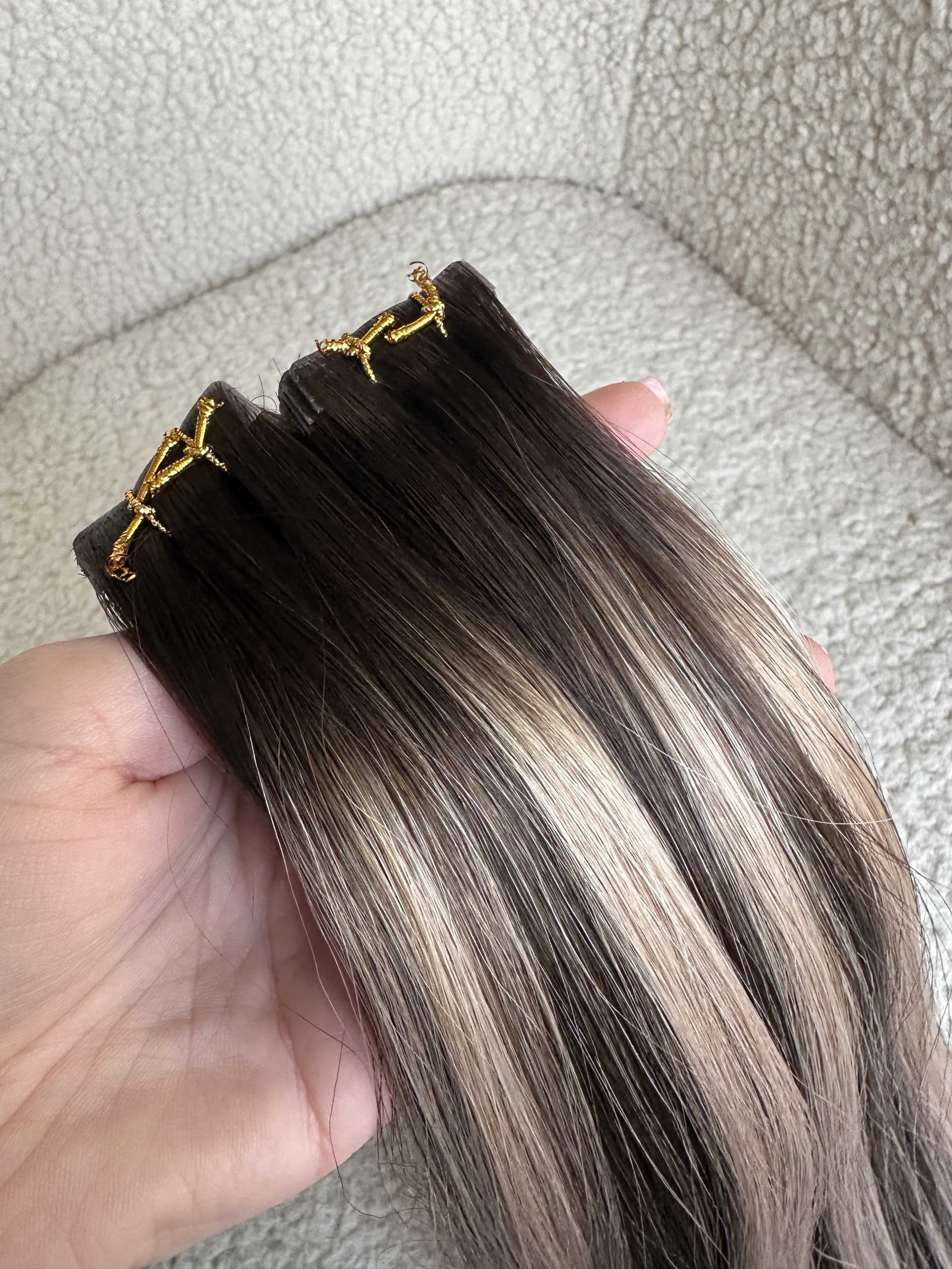 Extensii Invisible Tape Balayage #2/19/2