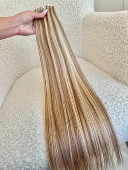 Extensii Invisible Tape Balayage #8/ #22 Extensii Invisible Tape Balayage #8/ #22