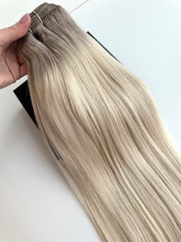 Extensii Clip-on White Platinum Ombre #19/Silver Extensii Clip-on White Platinum Ombre #19/Silver
