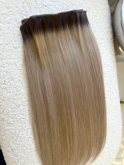 Extensii GENIUS WEFT Ombre #4/#20 Extensii GENIUS WEFT Ombre #4/#20